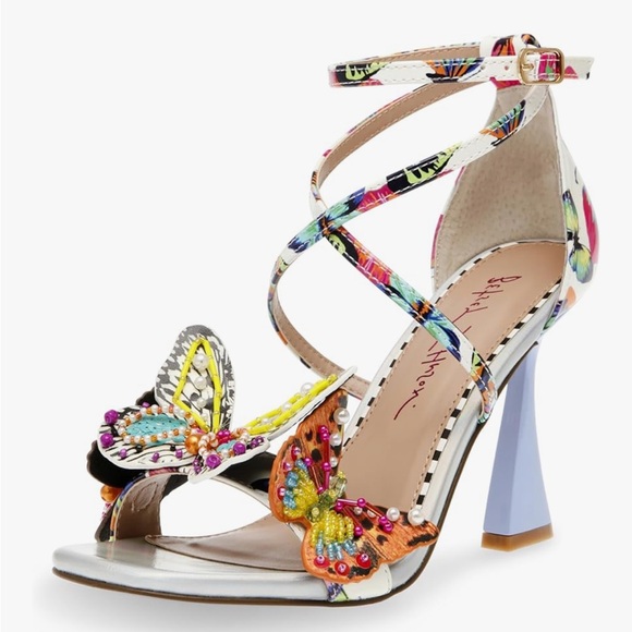 Betsy Johnson butterfly heels size 7 never worn - Picture 1 of 2